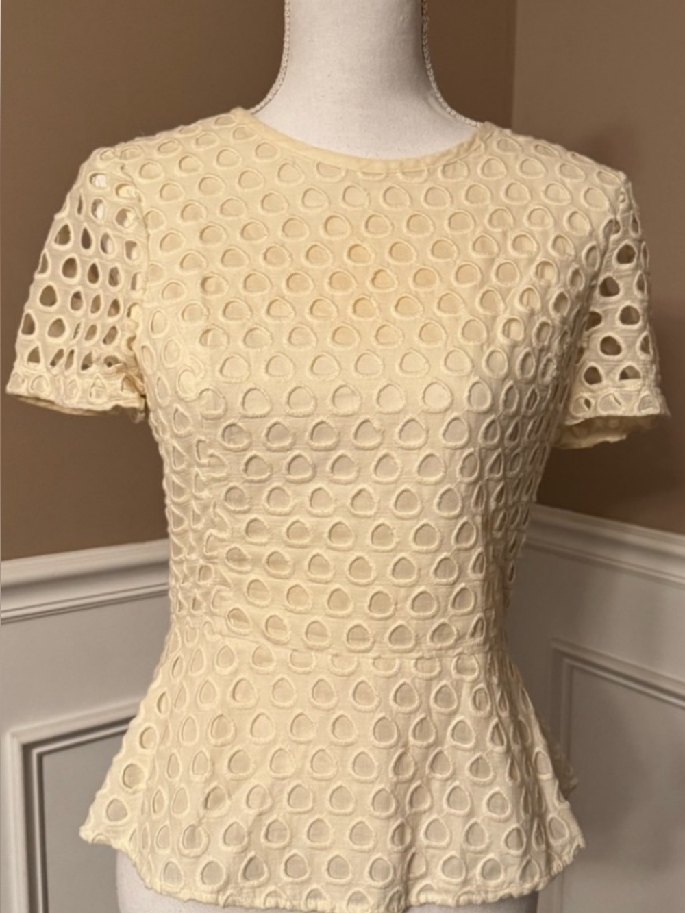 Pam & Gela Cream Eyelet Peplum Top - Size 4 - 100% Cotton